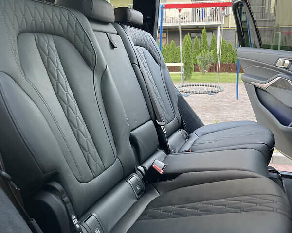 Черный БМВ X7, объемом двигателя 2.99 л и пробегом 60 тыс. км за 124999 $, фото 38 на Automoto.ua