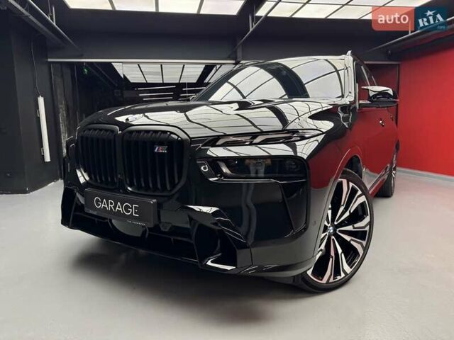 Черный БМВ X7, объемом двигателя 4.4 л и пробегом 61 тыс. км за 140900 $, фото 3 на Automoto.ua