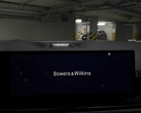 Черный БМВ X7, объемом двигателя 3 л и пробегом 29 тыс. км за 100000 $, фото 7 на Automoto.ua