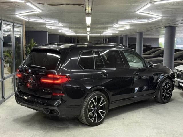 Черный БМВ X7, объемом двигателя 3 л и пробегом 25 тыс. км за 83900 $, фото 8 на Automoto.ua