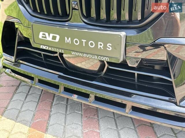 Черный БМВ X7, объемом двигателя 2.99 л и пробегом 33 тыс. км за 140000 $, фото 2 на Automoto.ua