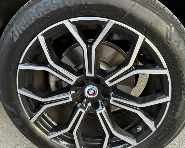Черный БМВ X7, объемом двигателя 3 л и пробегом 28 тыс. км за 93000 $, фото 35 на Automoto.ua