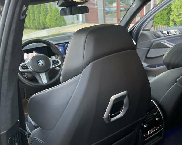 Черный БМВ X7, объемом двигателя 2.99 л и пробегом 60 тыс. км за 124999 $, фото 35 на Automoto.ua