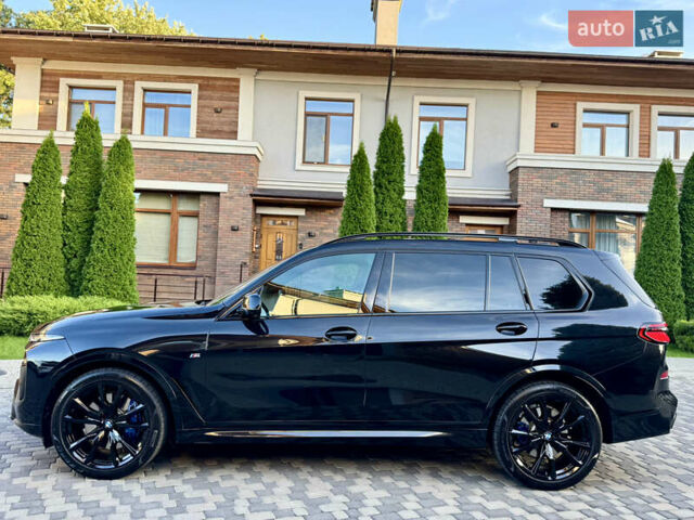 Черный БМВ X7, объемом двигателя 3 л и пробегом 19 тыс. км за 137700 $, фото 1 на Automoto.ua