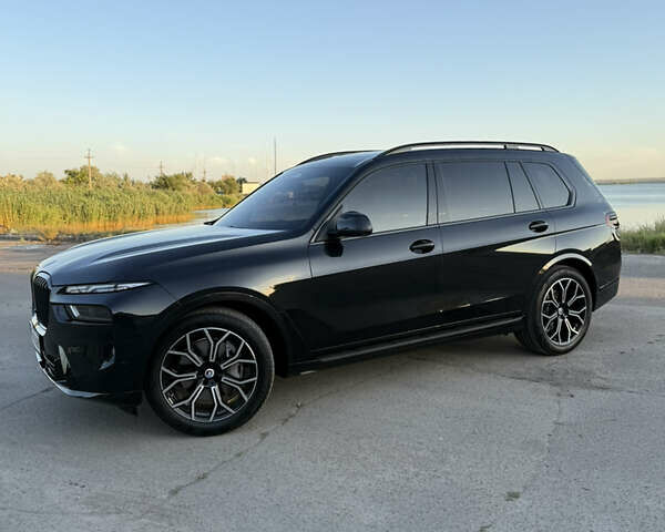 Черный БМВ X7, объемом двигателя 3 л и пробегом 28 тыс. км за 93000 $, фото 11 на Automoto.ua