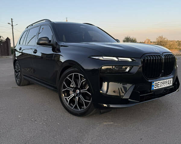Черный БМВ X7, объемом двигателя 3 л и пробегом 28 тыс. км за 93000 $, фото 23 на Automoto.ua