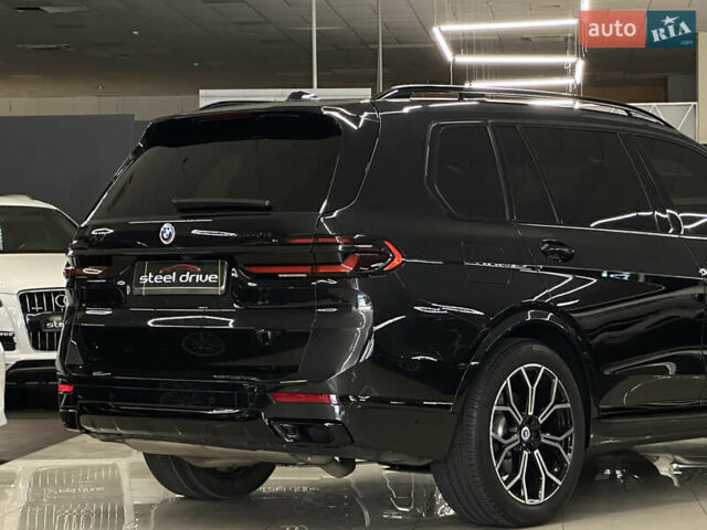 Черный БМВ X7, объемом двигателя 3 л и пробегом 29 тыс. км за 84999 $, фото 17 на Automoto.ua