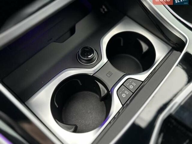 Черный БМВ X7, объемом двигателя 2.99 л и пробегом 10 тыс. км за 145555 $, фото 30 на Automoto.ua