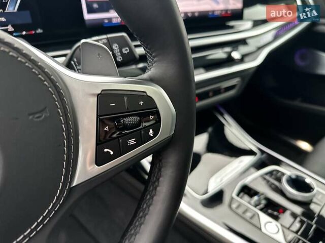 Черный БМВ X7, объемом двигателя 2.99 л и пробегом 10 тыс. км за 145555 $, фото 27 на Automoto.ua