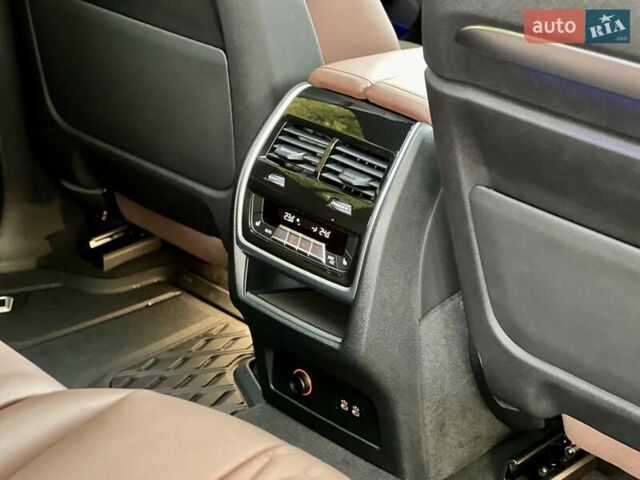 Чорний БМВ X7, об'ємом двигуна 2.99 л та пробігом 35 тис. км за 126000 $, фото 34 на Automoto.ua