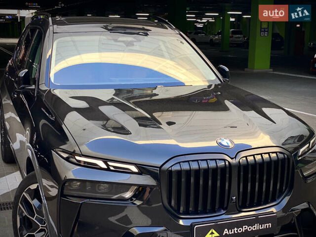 Черный БМВ X7, объемом двигателя 2.99 л и пробегом 57 тыс. км за 137990 $, фото 2 на Automoto.ua