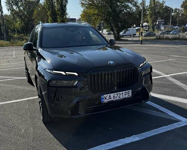Черный БМВ X7, объемом двигателя 3 л и пробегом 60 тыс. км за 132000 $, фото 2 на Automoto.ua