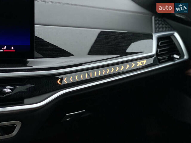 Черный БМВ X7, объемом двигателя 2.99 л и пробегом 50 тыс. км за 142000 $, фото 37 на Automoto.ua