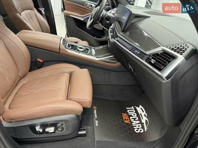 Чорний БМВ X7, об'ємом двигуна 2.99 л та пробігом 32 тис. км за 131800 $, фото 46 на Automoto.ua