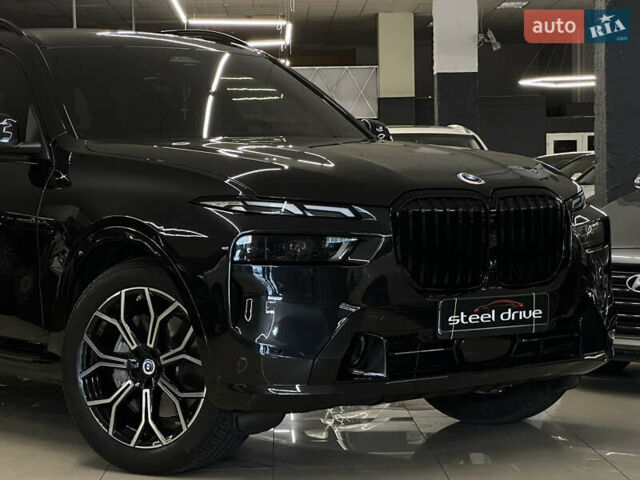 Черный БМВ X7, объемом двигателя 3 л и пробегом 29 тыс. км за 84999 $, фото 3 на Automoto.ua