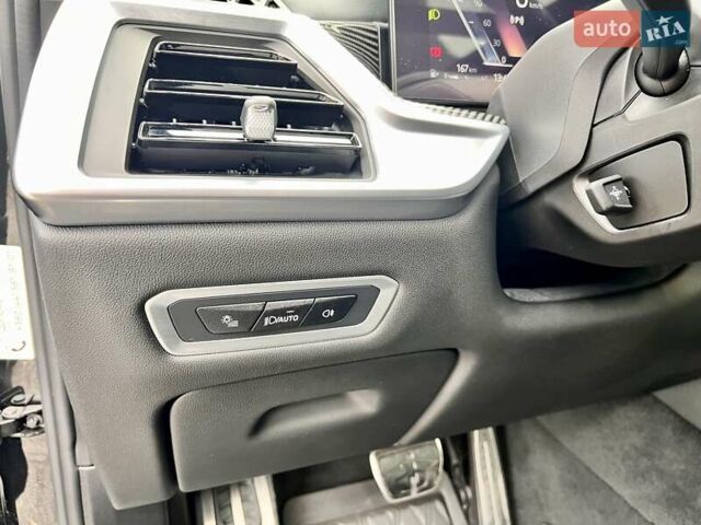 Черный БМВ X7, объемом двигателя 2.99 л и пробегом 33 тыс. км за 129999 $, фото 31 на Automoto.ua