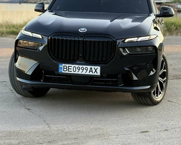 Черный БМВ X7, объемом двигателя 3 л и пробегом 28 тыс. км за 93000 $, фото 4 на Automoto.ua