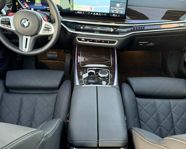 Черный БМВ X7, объемом двигателя 3 л и пробегом 28 тыс. км за 93000 $, фото 56 на Automoto.ua