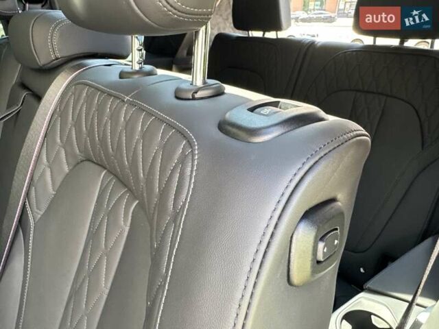 Черный БМВ X7, объемом двигателя 2.99 л и пробегом 33 тыс. км за 140000 $, фото 33 на Automoto.ua