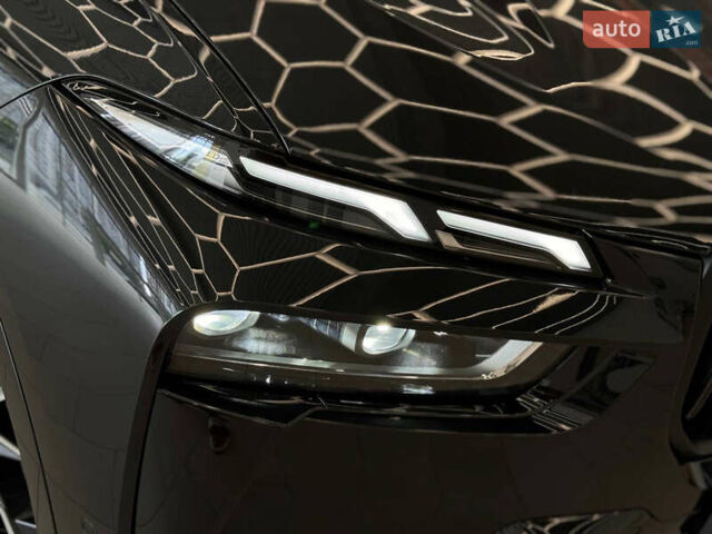 Черный БМВ X7, объемом двигателя 3 л и пробегом 1 тыс. км за 133000 $, фото 4 на Automoto.ua