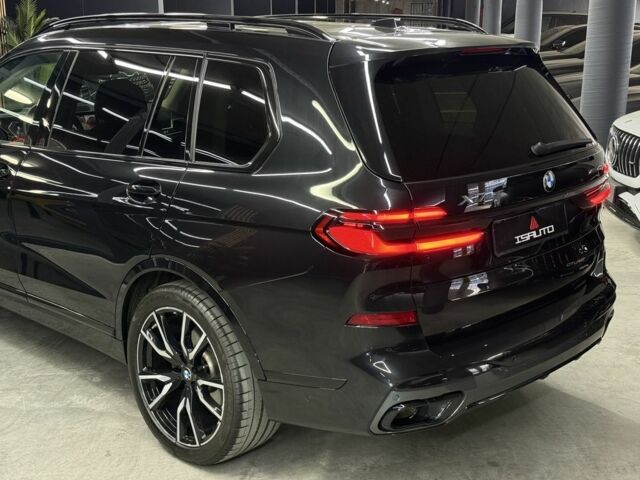 Черный БМВ X7, объемом двигателя 3 л и пробегом 25 тыс. км за 83900 $, фото 13 на Automoto.ua