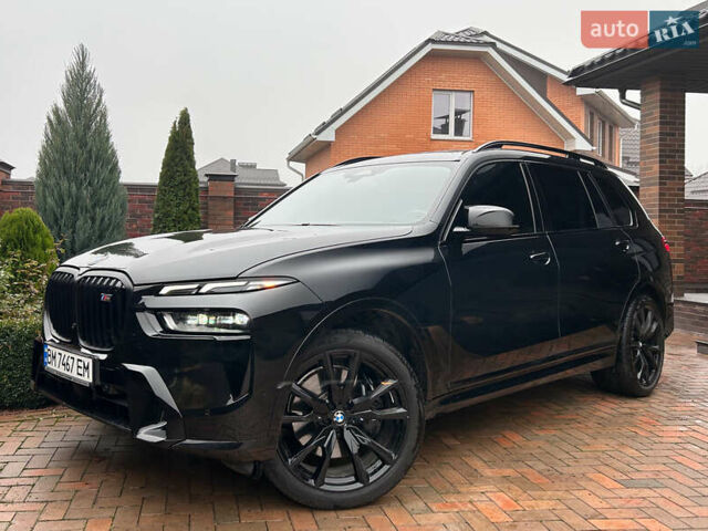 Черный БМВ X7, объемом двигателя 4.39 л и пробегом 15 тыс. км за 125000 $, фото 3 на Automoto.ua