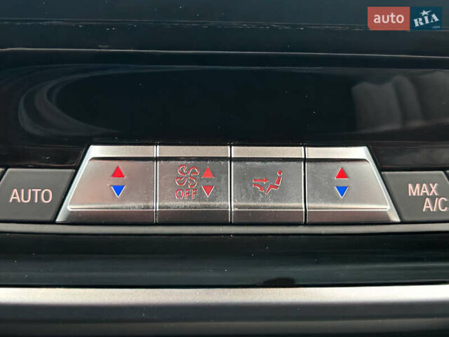 Черный БМВ X7, объемом двигателя 4.39 л и пробегом 15 тыс. км за 125000 $, фото 30 на Automoto.ua