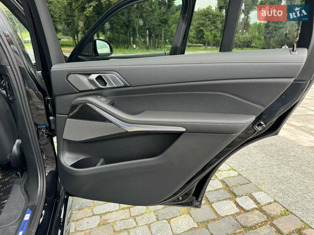 Черный БМВ X7, объемом двигателя 2.99 л и пробегом 14 тыс. км за 148999 $, фото 106 на Automoto.ua