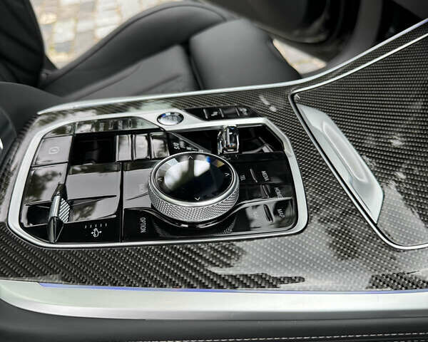 Черный БМВ X7, объемом двигателя 2.99 л и пробегом 14 тыс. км за 148999 $, фото 44 на Automoto.ua