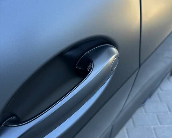 Черный БМВ X7, объемом двигателя 4.39 л и пробегом 11 тыс. км за 170000 $, фото 18 на Automoto.ua