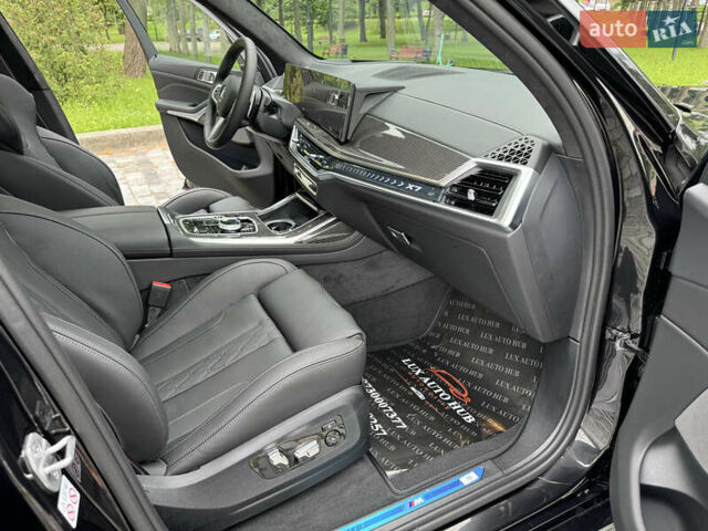 Черный БМВ X7, объемом двигателя 2.99 л и пробегом 14 тыс. км за 148999 $, фото 39 на Automoto.ua