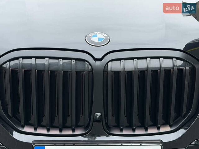 Чорний БМВ X7, об'ємом двигуна 2.99 л та пробігом 62 тис. км за 129999 $, фото 6 на Automoto.ua