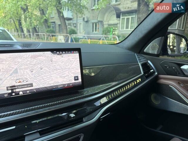 Черный БМВ X7, объемом двигателя 3 л и пробегом 28 тыс. км за 160500 $, фото 46 на Automoto.ua