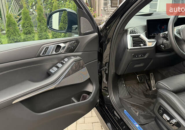 Черный БМВ X7, объемом двигателя 2.99 л и пробегом 22 тыс. км за 138000 $, фото 20 на Automoto.ua