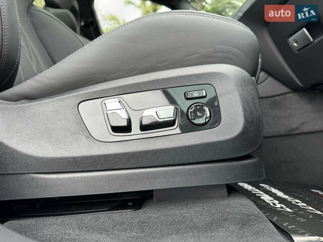 Черный БМВ X7, объемом двигателя 2.99 л и пробегом 14 тыс. км за 148999 $, фото 40 на Automoto.ua