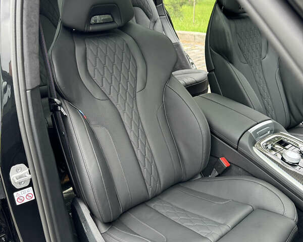 Черный БМВ X7, объемом двигателя 2.99 л и пробегом 14 тыс. км за 148999 $, фото 41 на Automoto.ua