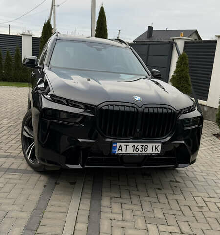 Черный БМВ X7, объемом двигателя 2.99 л и пробегом 22 тыс. км за 138000 $, фото 4 на Automoto.ua
