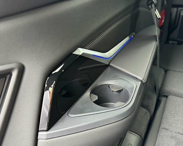 Черный БМВ X7, объемом двигателя 2.99 л и пробегом 14 тыс. км за 148999 $, фото 100 на Automoto.ua