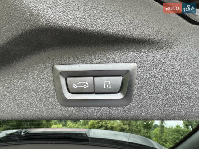 Черный БМВ X7, объемом двигателя 2.99 л и пробегом 14 тыс. км за 148999 $, фото 92 на Automoto.ua