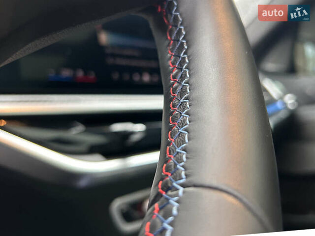 Черный БМВ X7, объемом двигателя 4.39 л и пробегом 15 тыс. км за 125000 $, фото 47 на Automoto.ua