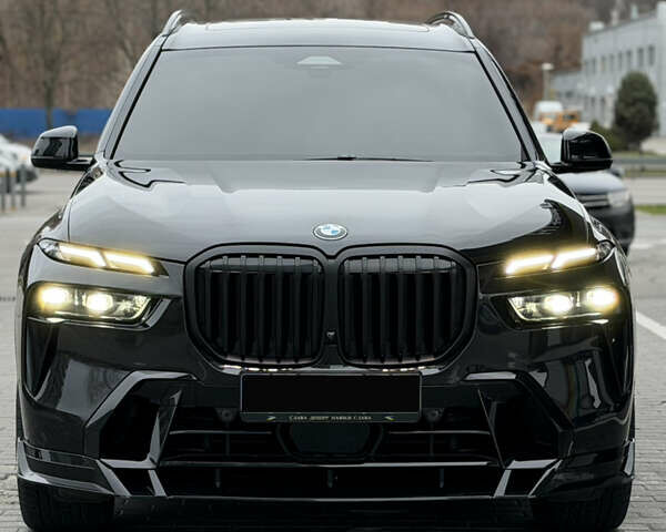 Чорний БМВ X7, об'ємом двигуна 2.99 л та пробігом 62 тис. км за 129999 $, фото 2 на Automoto.ua