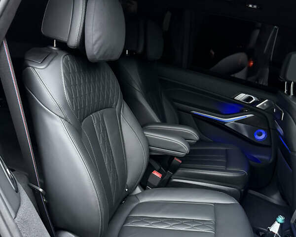 Чорний БМВ X7, об'ємом двигуна 2.99 л та пробігом 62 тис. км за 129999 $, фото 38 на Automoto.ua