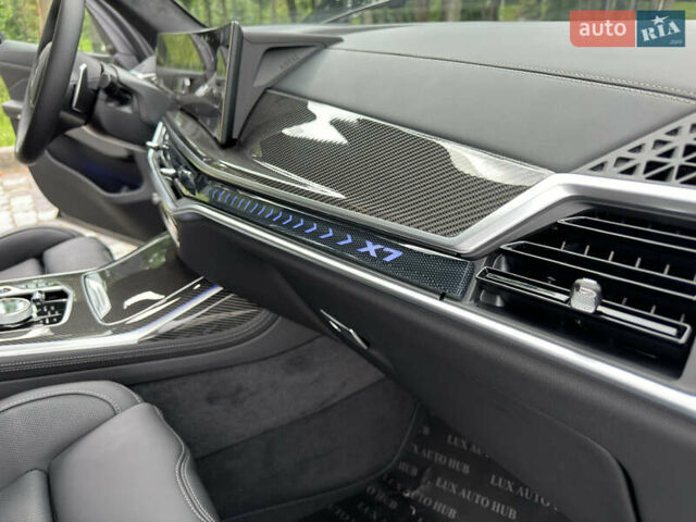 Черный БМВ X7, объемом двигателя 2.99 л и пробегом 14 тыс. км за 148999 $, фото 74 на Automoto.ua