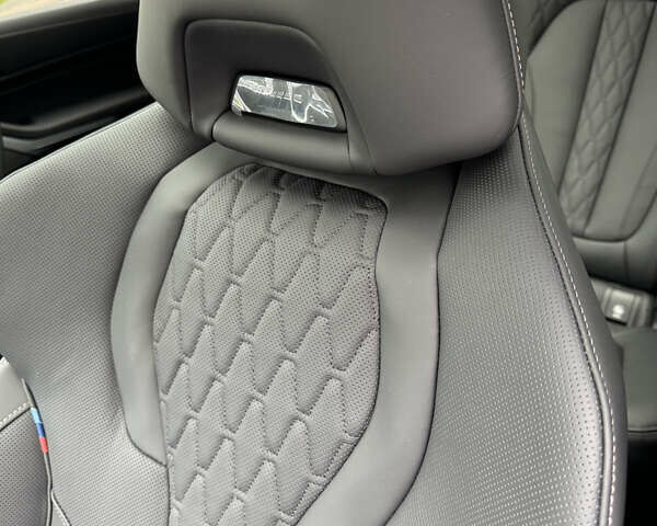 Черный БМВ X7, объемом двигателя 2.99 л и пробегом 14 тыс. км за 148999 $, фото 25 на Automoto.ua