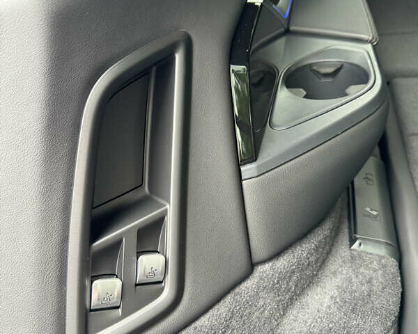 Черный БМВ X7, объемом двигателя 2.99 л и пробегом 14 тыс. км за 148999 $, фото 98 на Automoto.ua