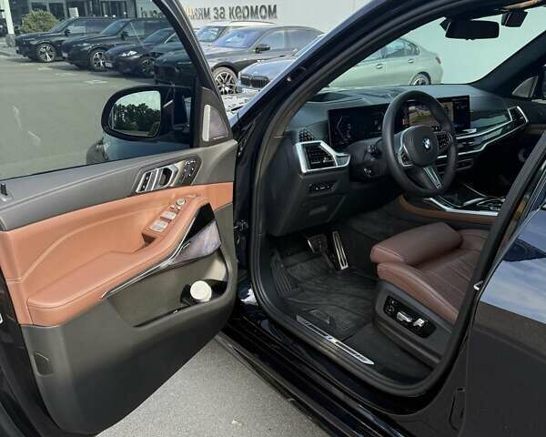 Черный БМВ X7, объемом двигателя 3 л и пробегом 28 тыс. км за 160500 $, фото 36 на Automoto.ua