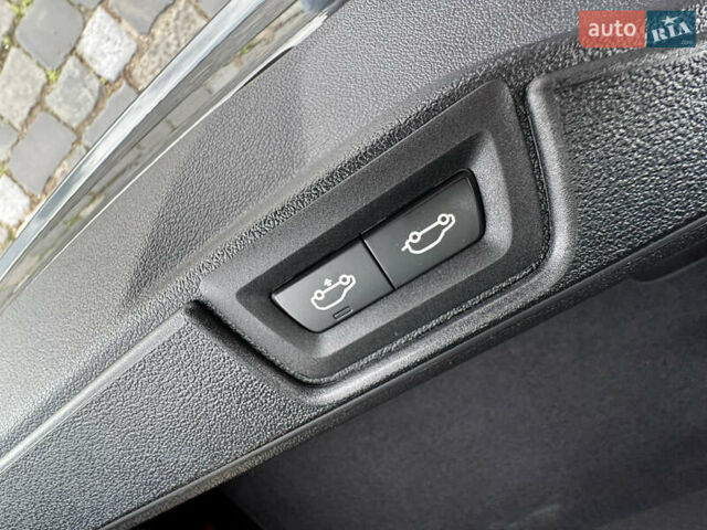 Черный БМВ X7, объемом двигателя 2.99 л и пробегом 14 тыс. км за 148999 $, фото 83 на Automoto.ua