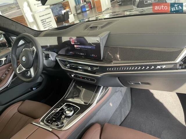 Черный БМВ X7, объемом двигателя 3 л и пробегом 28 тыс. км за 160500 $, фото 67 на Automoto.ua