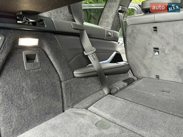 Черный БМВ X7, объемом двигателя 2.99 л и пробегом 14 тыс. км за 148999 $, фото 45 на Automoto.ua