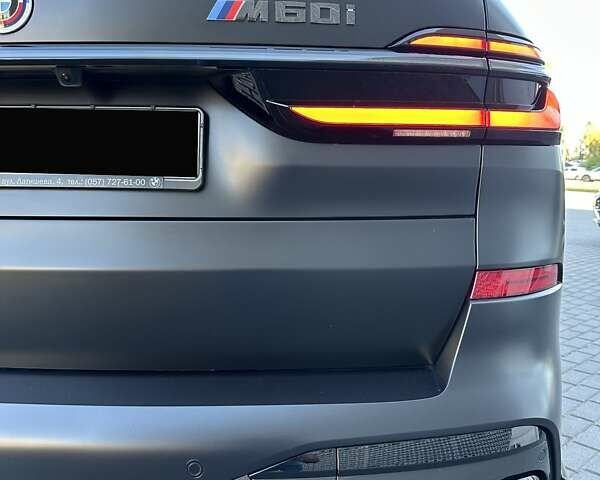 Черный БМВ X7, объемом двигателя 4.39 л и пробегом 11 тыс. км за 170000 $, фото 22 на Automoto.ua